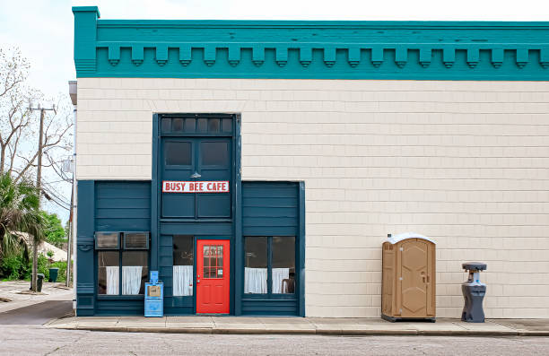 Porta potty delivery and setup in Demorest, GA
